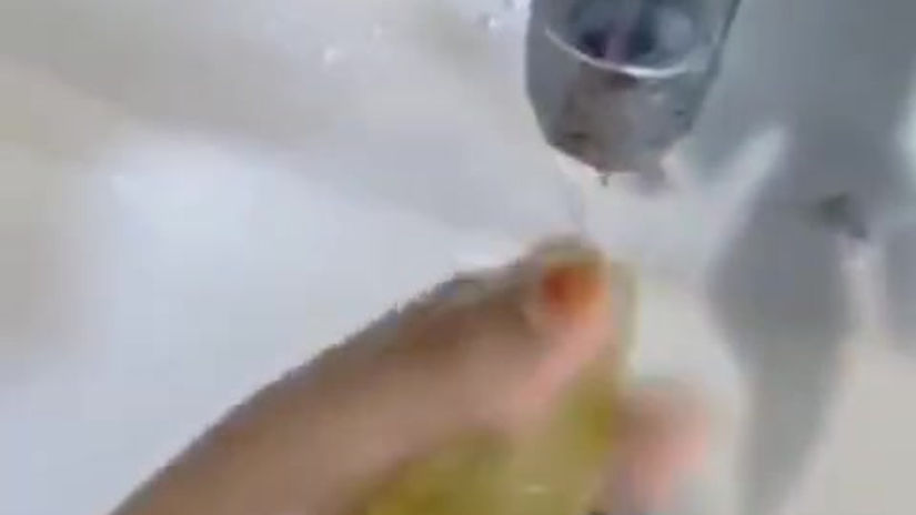 Tekstur Sabun Kuning